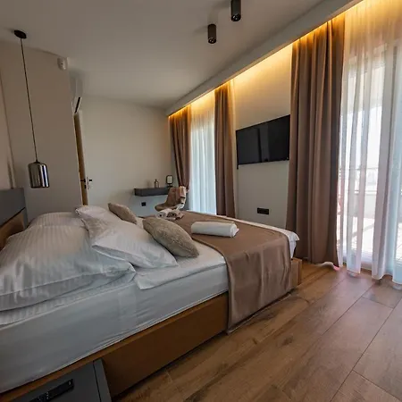 Luxury One Way Villa Banjole