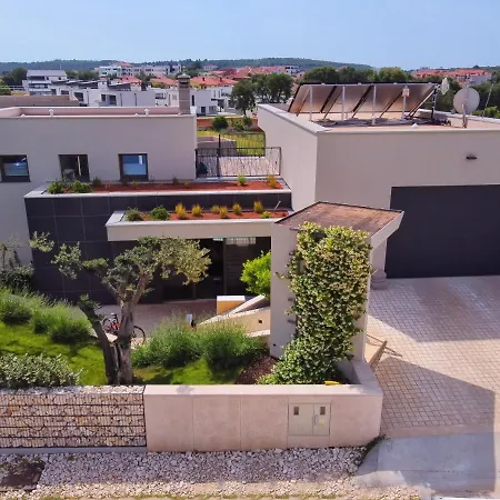 One Way Istria Luxury Family With Heated Pool Included * Banjole