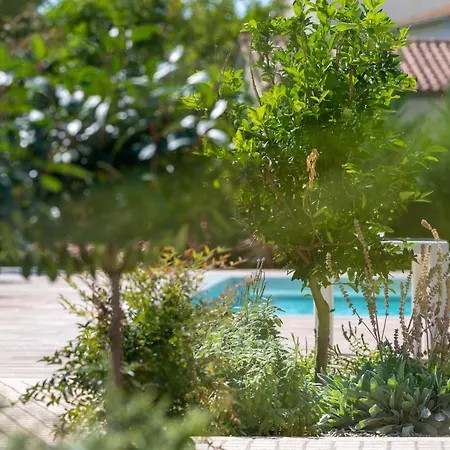 Villa Luxury One Way *