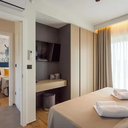 One Way Istria Luxury Family With Heated Pool Included *