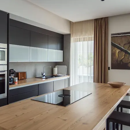One Way Istria Luxury Family With Heated Pool Included *