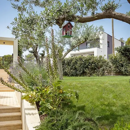 One Way Istria Luxury Family With Heated Pool Included