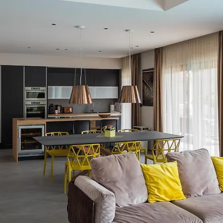 别墅 One Way Istria Luxury Family With Heated Pool Included *