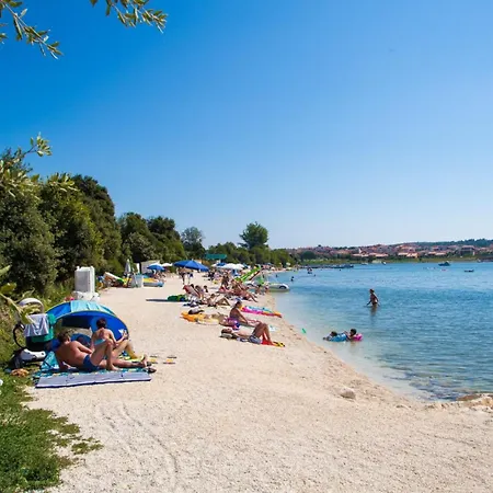 One Way Istria Luxury Family With Heated Pool Included *