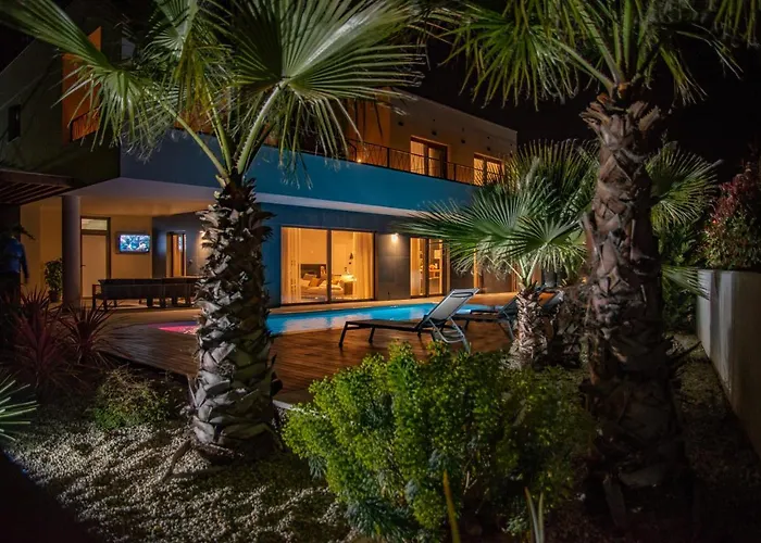 Luxury One Way Banjole