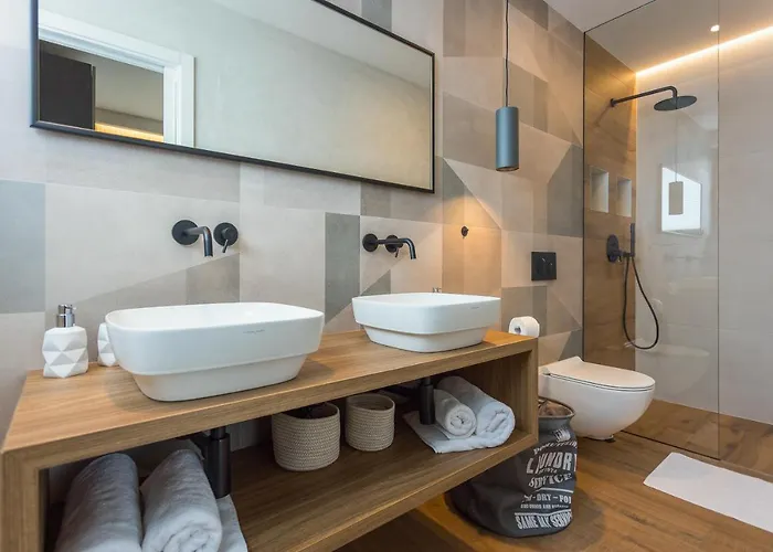 Luxury One Way Vila Banjole