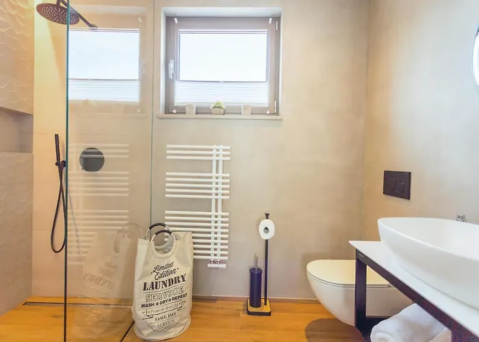 Vila Luxury One Way Banjole